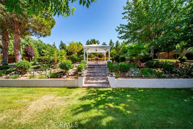 5618 Gardendale Lane, Palmdale CA: https://media.crmls.org/medias/7a4ab07a-9cea-42bb-a983-e81d15a4de7f.jpg
