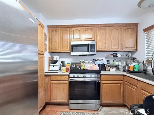 Detail Gallery Image 4 of 19 For 3034 S Betsy St, West Covina,  CA 91792 - 3 Beds | 2 Baths