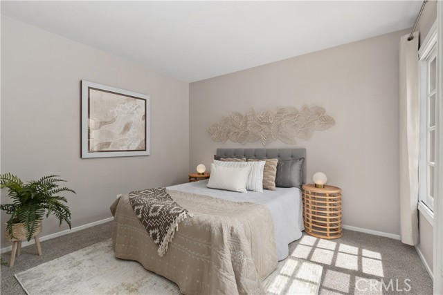 Detail Gallery Image 13 of 36 For 8405 Sweetwater Cir, Huntington Beach,  CA 92646 - 4 Beds | 3 Baths