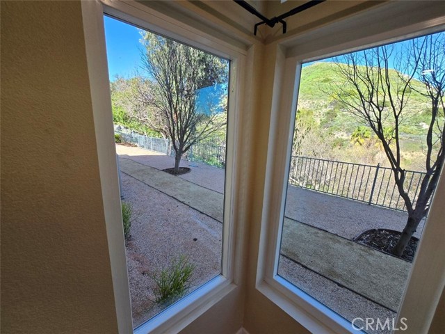 Detail Gallery Image 12 of 54 For 7169 Castle Peak, West Hills,  CA 91307 - 5 Beds | 3 Baths