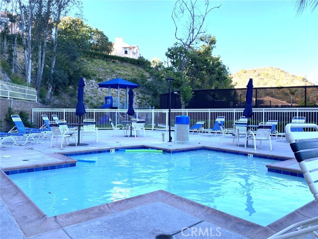 Detail Gallery Image 42 of 53 For 1000 Calle Allegre, Glendale,  CA 91208 - 4 Beds | 4 Baths