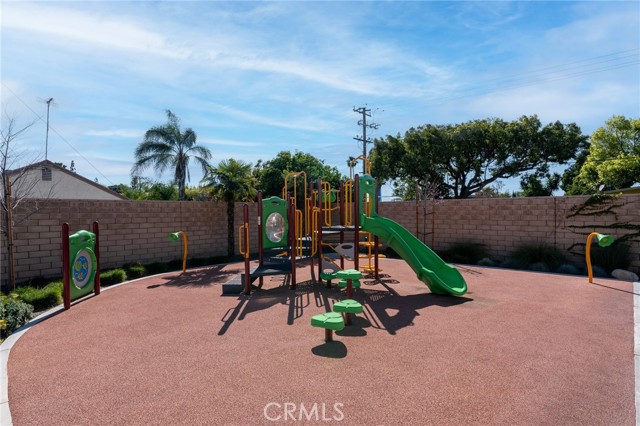 Detail Gallery Image 39 of 43 For 202 Bonita Ln, Rialto,  CA 92376 - 3 Beds | 2/1 Baths