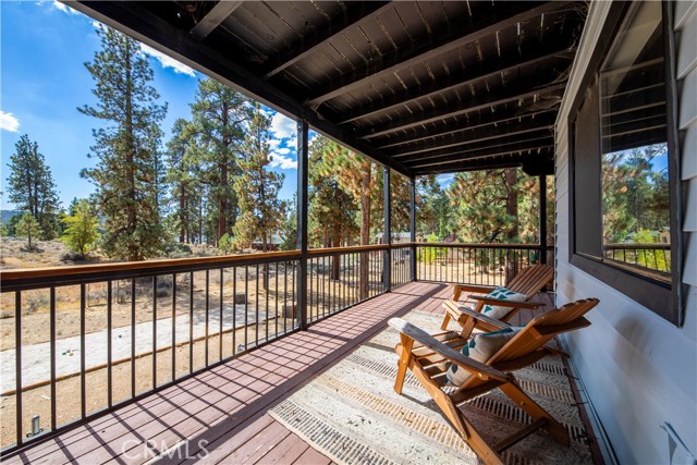Detail Gallery Image 43 of 58 For 39651 Flicker Rd, Fawnskin,  CA 92333 - 5 Beds | 3/1 Baths