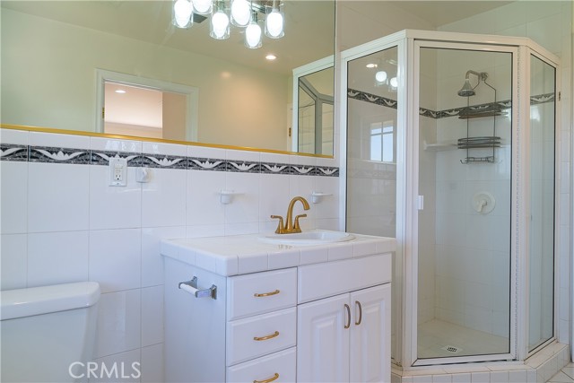 Detail Gallery Image 30 of 39 For 24060 Hatteras St, Woodland Hills,  CA 91367 - 5 Beds | 5 Baths