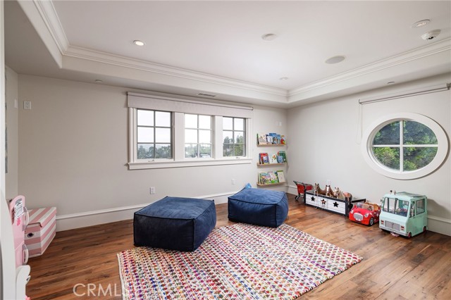 Image 35 of 71 For 11262 Skyline