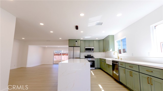 Detail Gallery Image 7 of 27 For 4642 Vangold, Lakewood,  CA 90712 - 3 Beds | 1 Baths