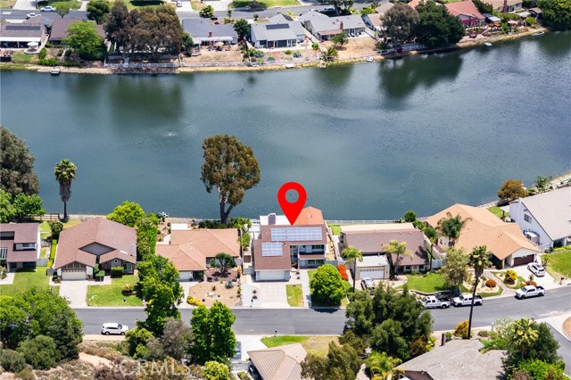 42768 Santa Suzanne Place, Temecula CA: https://media.crmls.org/medias/7a4ca85b-2f75-4343-ba5a-e0c088cd11cd.jpg