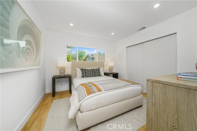 Detail Gallery Image 11 of 22 For 3181 Cadet Ct, Los Angeles,  CA 90068 - 3 Beds | 2 Baths