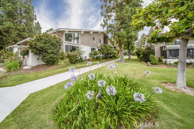 376 Avenida Castilla #D, Laguna Woods, CA 92637