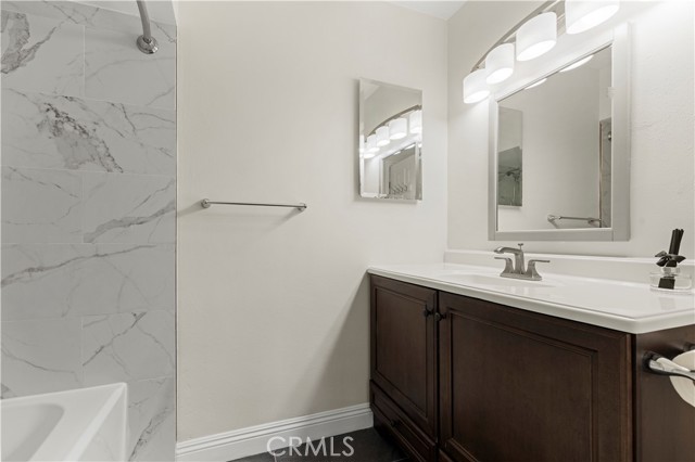 Detail Gallery Image 19 of 41 For 315 E Juanita, Glendora,  CA 91740 - 7 Beds | 3 Baths