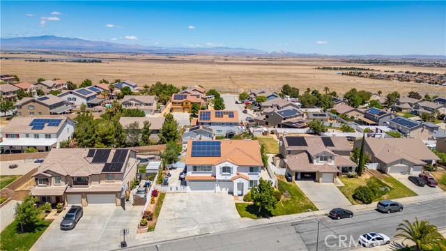Detail Gallery Image 2 of 23 For 7501 W Avenue L11, Lancaster,  CA 93536 - 5 Beds | 3 Baths