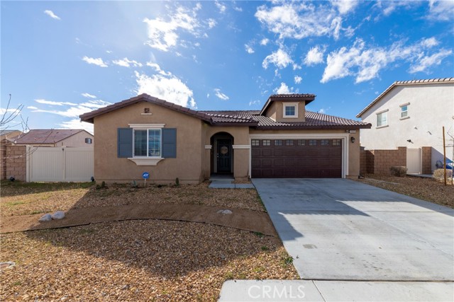 Detail Gallery Image 1 of 1 For 11889 Sierra Rd, Victorville,  CA 92392 - 3 Beds | 2 Baths