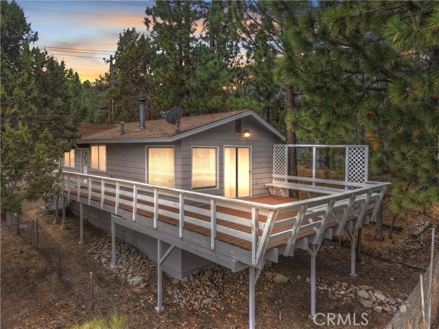 Detail Gallery Image 1 of 45 For 2767 Cedar Ln, Big Bear City,  CA 92314 - 1 Beds | 1 Baths
