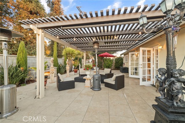 Detail Gallery Image 22 of 24 For 6671 Edgemont Dr, Huntington Beach,  CA 92647 - 4 Beds | 2 Baths