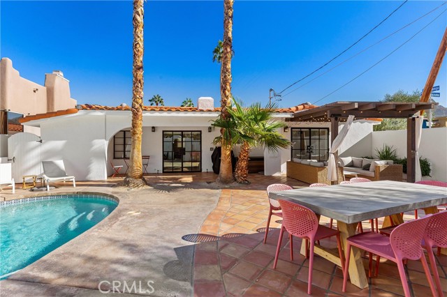 51991 Avenida Morales, La Quinta CA: https://media.crmls.org/medias/7a50d10e-2446-42c5-a257-f8cd4929bb87.jpg