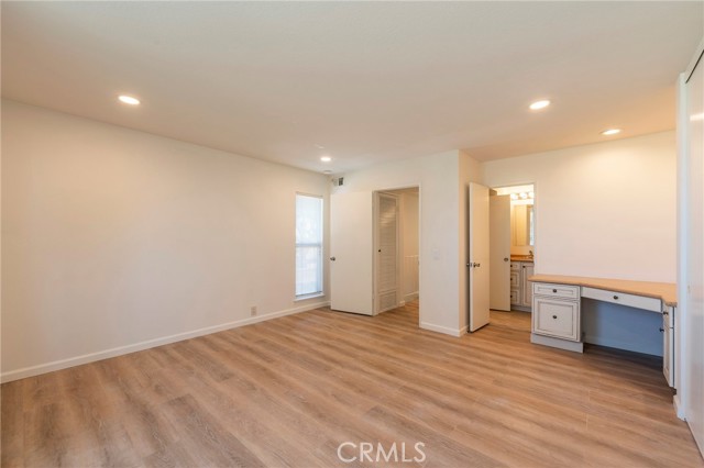 Detail Gallery Image 14 of 19 For 9752 Bluereef, Huntington Beach,  CA 92646 - 3 Beds | 2 Baths