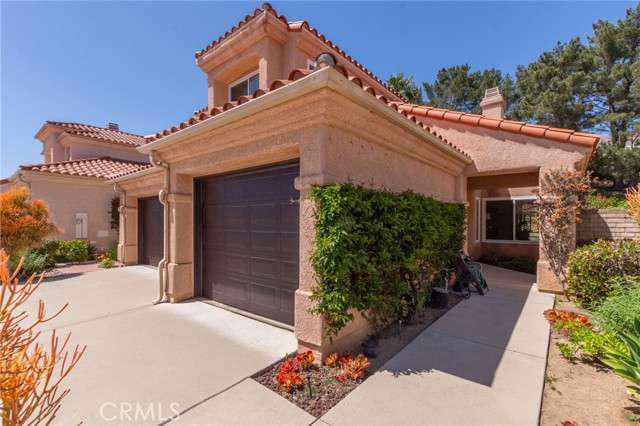 15535 Mallory Court, Moorpark CA: https://media.crmls.org/medias/7a513e21-f7c2-4de6-a549-f66546173dab.jpg