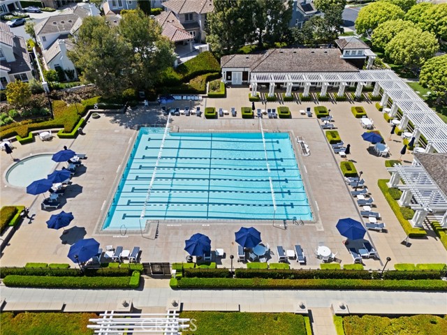 101 Old Course Drive, Newport Beach CA: https://media.crmls.org/medias/7a51bc62-7752-4558-ab4c-28af05a11c1a.jpg