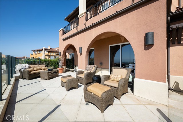 11 Classico Drive, Newport Coast CA: https://media.crmls.org/medias/7a52ea34-93f9-4197-934b-f9a6046b593c.jpg