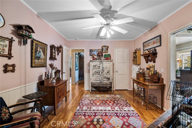 132 N Jewell Place, Orange CA: https://media.crmls.org/medias/7a53ae20-c6d3-4395-89f1-f626f564cc1b.jpg