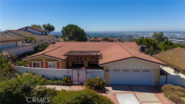 Detail Gallery Image 2 of 45 For 12638 Carinthia Dr, Whittier,  CA 90601 - 2 Beds | 2 Baths