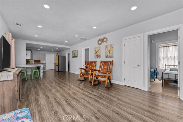 Detail Gallery Image 8 of 53 For 1158 Madison St, Red Bluff,  CA 96080 - 4 Beds | 3 Baths