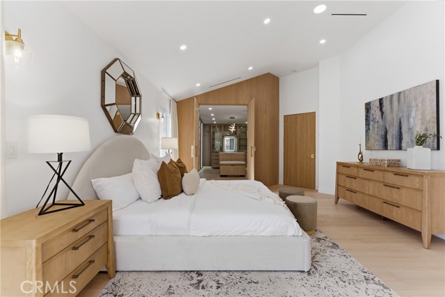 Detail Gallery Image 5 of 53 For 2231 Huntley, Tustin,  CA 92782 - 3 Beds | 3 Baths