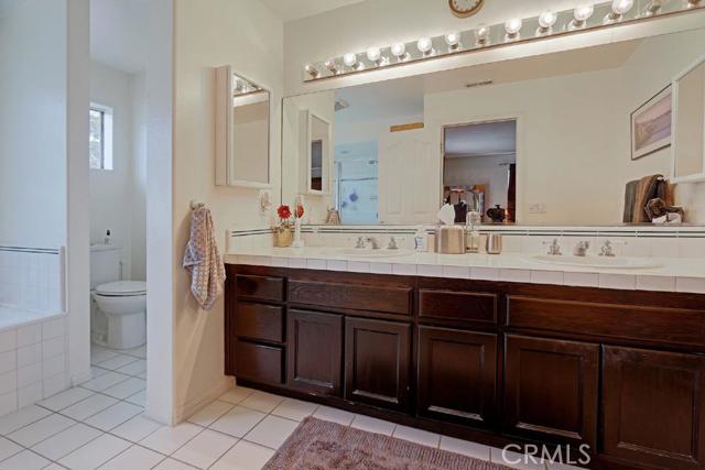 801 Emerald Street, Redondo Beach, California 90277, 3 Bedrooms Bedrooms, ,2 BathroomsBathrooms,Residential,Sold,Emerald,SB15179398