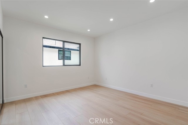 Detail Gallery Image 18 of 21 For 6217 Sylvia Ave, Tarzana,  CA 91335 - 3 Beds | 2 Baths