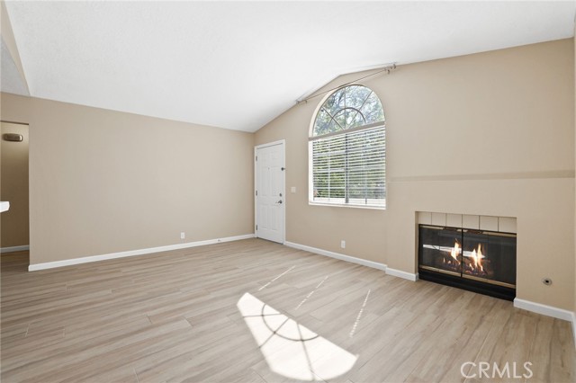 Detail Gallery Image 3 of 29 For 83 Gaviota, Rancho Santa Margarita,  CA 92688 - 2 Beds | 2 Baths