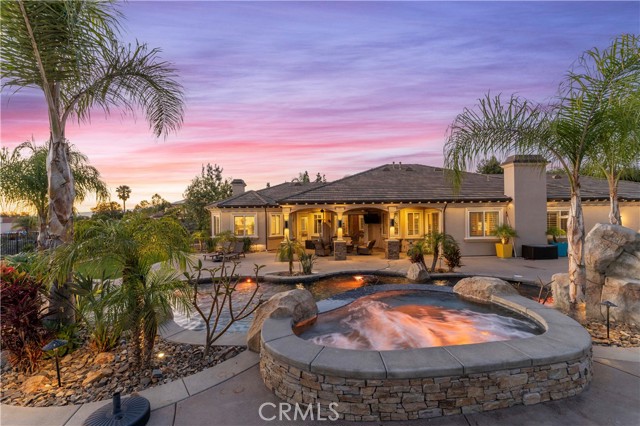 16905 Silver Star Court, Riverside CA: https://media.crmls.org/medias/7a5757c7-12be-425a-9e42-d567484ce09c.jpg