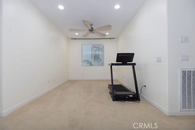 Detail Gallery Image 13 of 32 For 63 Volta Del Tintori, Lake Elsinore,  CA 92532 - 5 Beds | 4/1 Baths