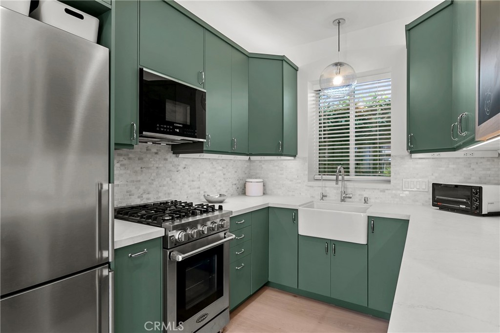 7a582281 Da81 4e06 A8fd 6ed7c2695c04