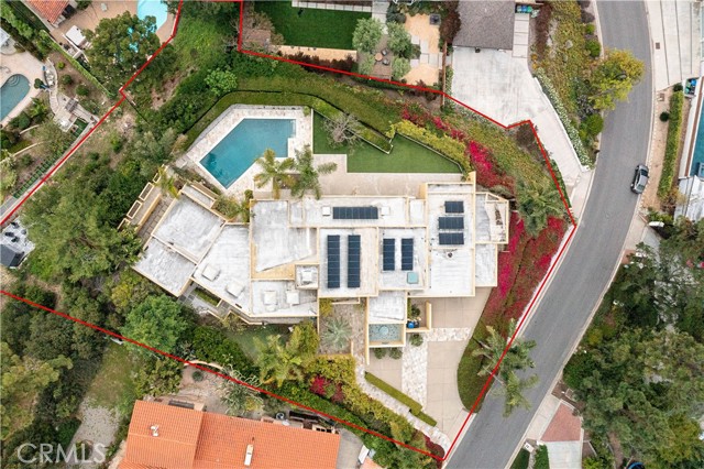 10272 Overhill Drive, North Tustin CA: https://media.crmls.org/medias/7a59aabc-0502-487e-9022-cd6ffd3a57cb.jpg