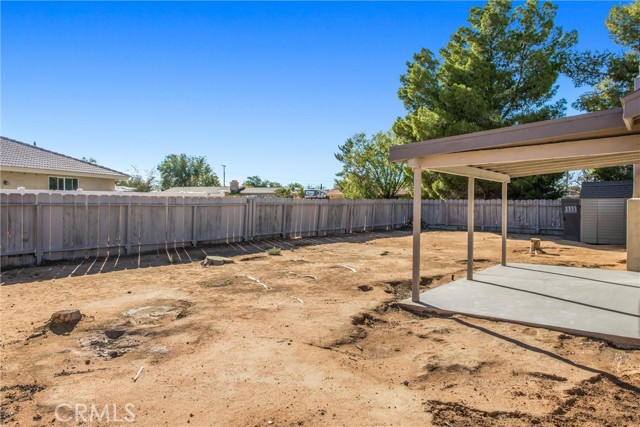 19891 Talihina Road, Apple Valley CA: https://media.crmls.org/medias/7a59ac19-902b-4e4d-ad0b-a42dfde16329.jpg