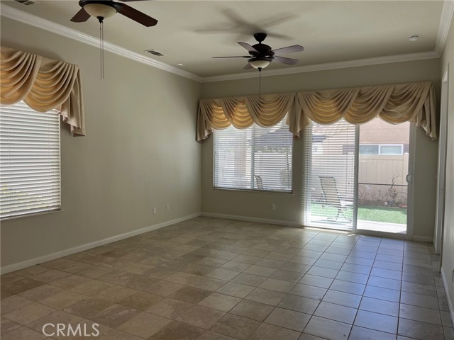 Detail Gallery Image 7 of 36 For 19453 Sunrise Ave, Apple Valley,  CA 92308 - 2 Beds | 2 Baths