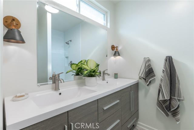 Detail Gallery Image 19 of 26 For 464 W Columbia Ave, Pomona,  CA 91768 - 3 Beds | 2 Baths