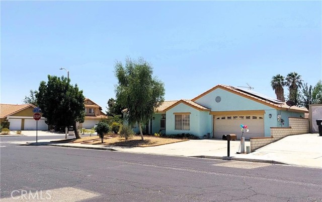 13489 Buggy Whip Court, Victorville CA: https://media.crmls.org/medias/7a5ab380-f6f1-41b7-afec-b4b44b4b71b6.jpg