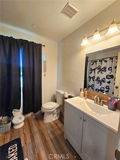 128 Park Street, Madera CA: https://media.crmls.org/medias/7a5b3a4d-0588-4a18-8bdc-c321e3704923.jpg