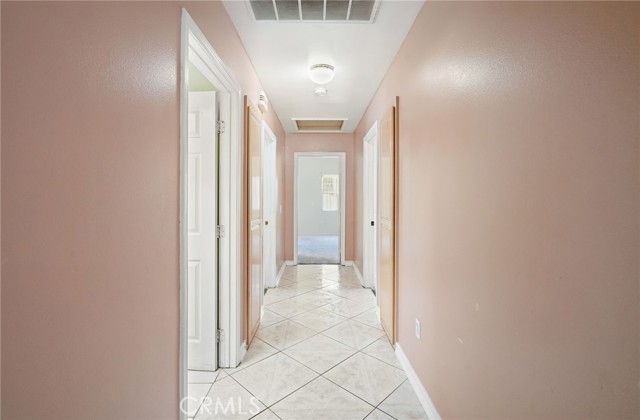 11833 Pendleton Street, Sun Valley CA: https://media.crmls.org/medias/7a5b3d6e-2ee1-44f5-b169-082905f99d45.jpg