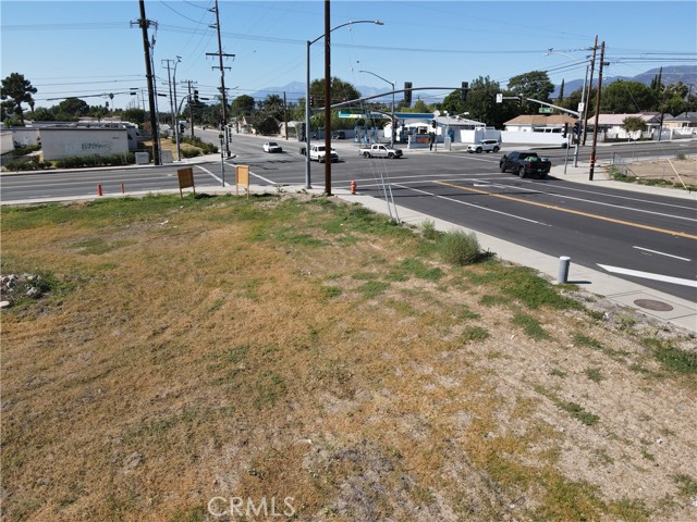 6909 Victoria Avenue, Highland, California 92346, ,Commercial Lease,For Rent,6909 Victoria Avenue,CRIV23197964