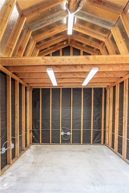 6851 Lubao Avenue, Winnetka CA: https://media.crmls.org/medias/7a5bd178-4970-4d06-96a2-109f6896b627.jpg