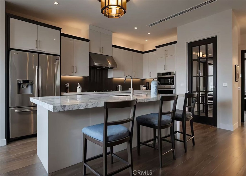 7a5bd4c5 6568 443e Bd7a 095b51f865b5