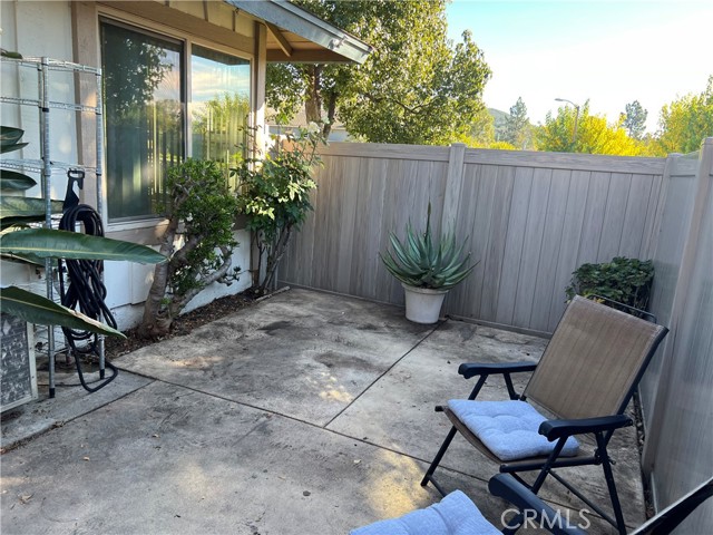 Detail Gallery Image 20 of 29 For 1791 E Avenida De Las Flores, Thousand Oaks,  CA 91362 - 2 Beds | 2 Baths