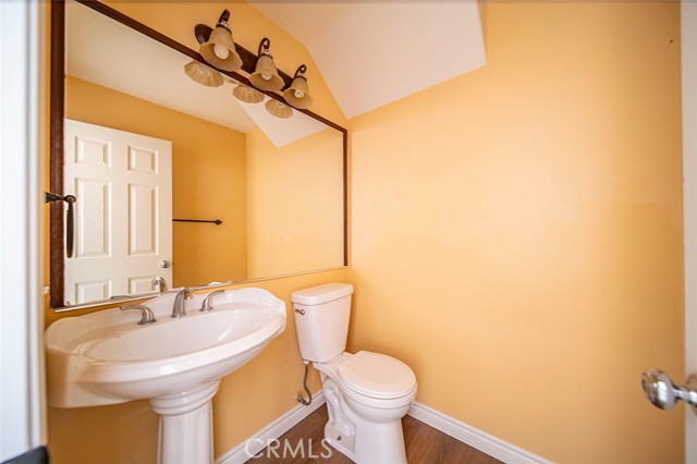 Detail Gallery Image 12 of 42 For 12 Southside Ct, Aliso Viejo,  CA 92656 - 3 Beds | 2/1 Baths