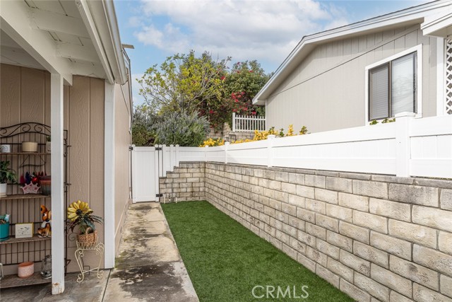 Detail Gallery Image 22 of 38 For 4470 Sapphire Ln, Oceanside,  CA 92056 - 2 Beds | 2 Baths