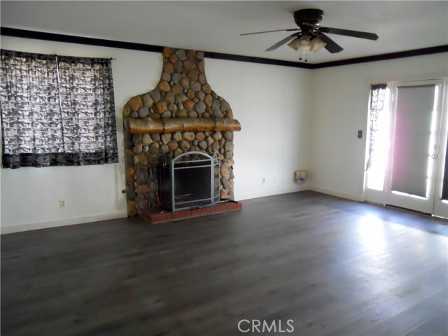 630 N Darwood Avenue, San Dimas CA: https://media.crmls.org/medias/7a5e1223-cb2e-4e64-b737-bf8caa7002ba.jpg