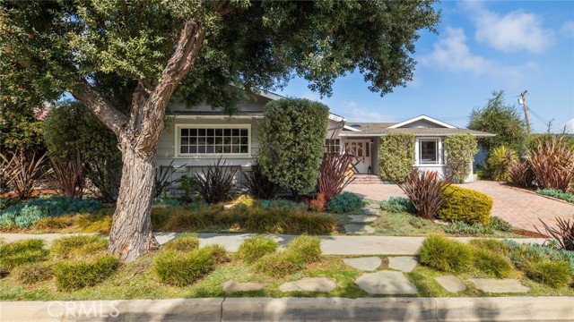 5727 Capeswood Drive, Rancho Palos Verdes, California 90275, 4 Bedrooms Bedrooms, ,2 BathroomsBathrooms,Residential,For Sale,Capeswood,SB25034276