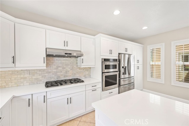 Detail Gallery Image 8 of 56 For 17 Plum St, Ladera Ranch,  CA 92694 - 4 Beds | 3/1 Baths