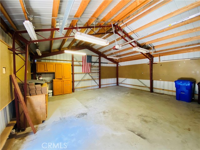 56476 Desert Gold Drive, Yucca Valley CA: https://media.crmls.org/medias/7a61ff95-22ce-4b80-99d7-9279bf73b2ed.jpg